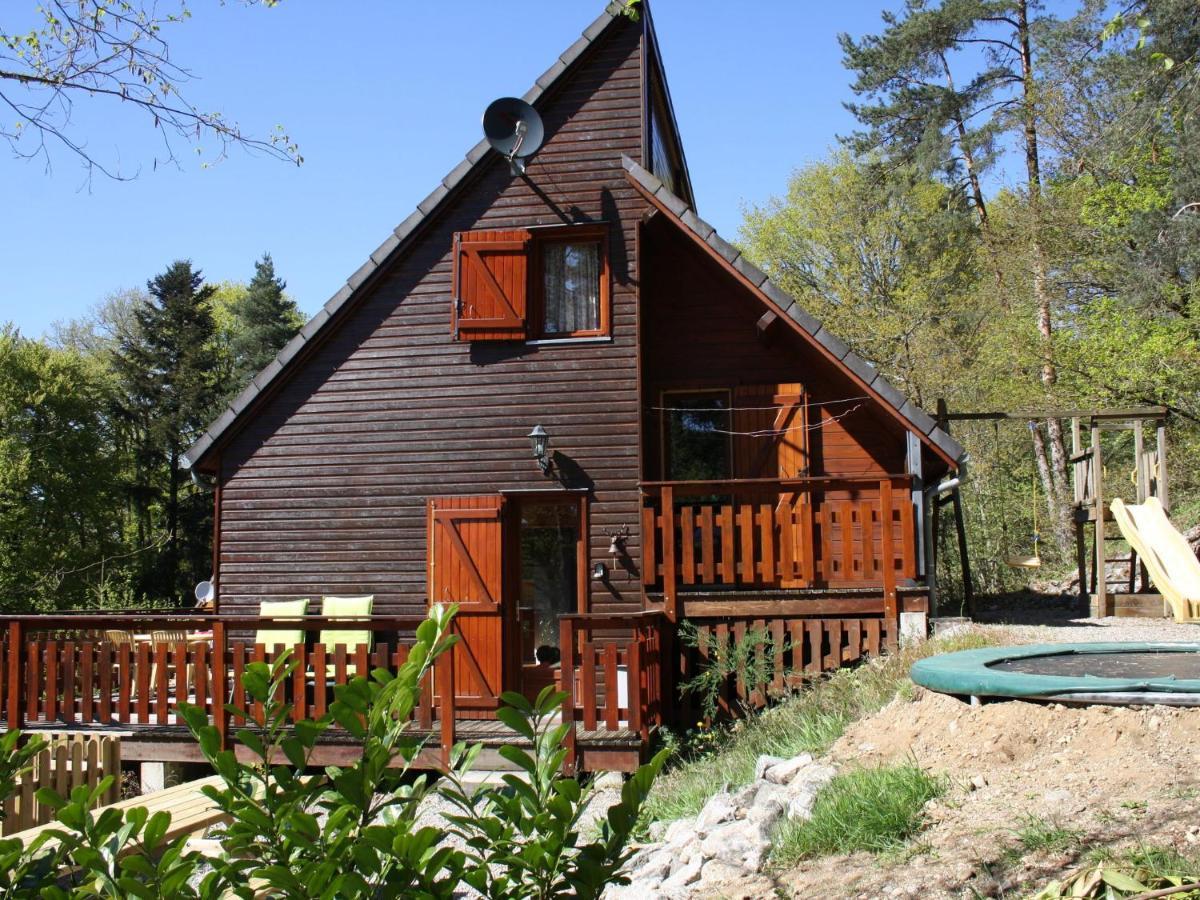 Pretty Chalet In Beaulieu With Private Pool Exterior photo