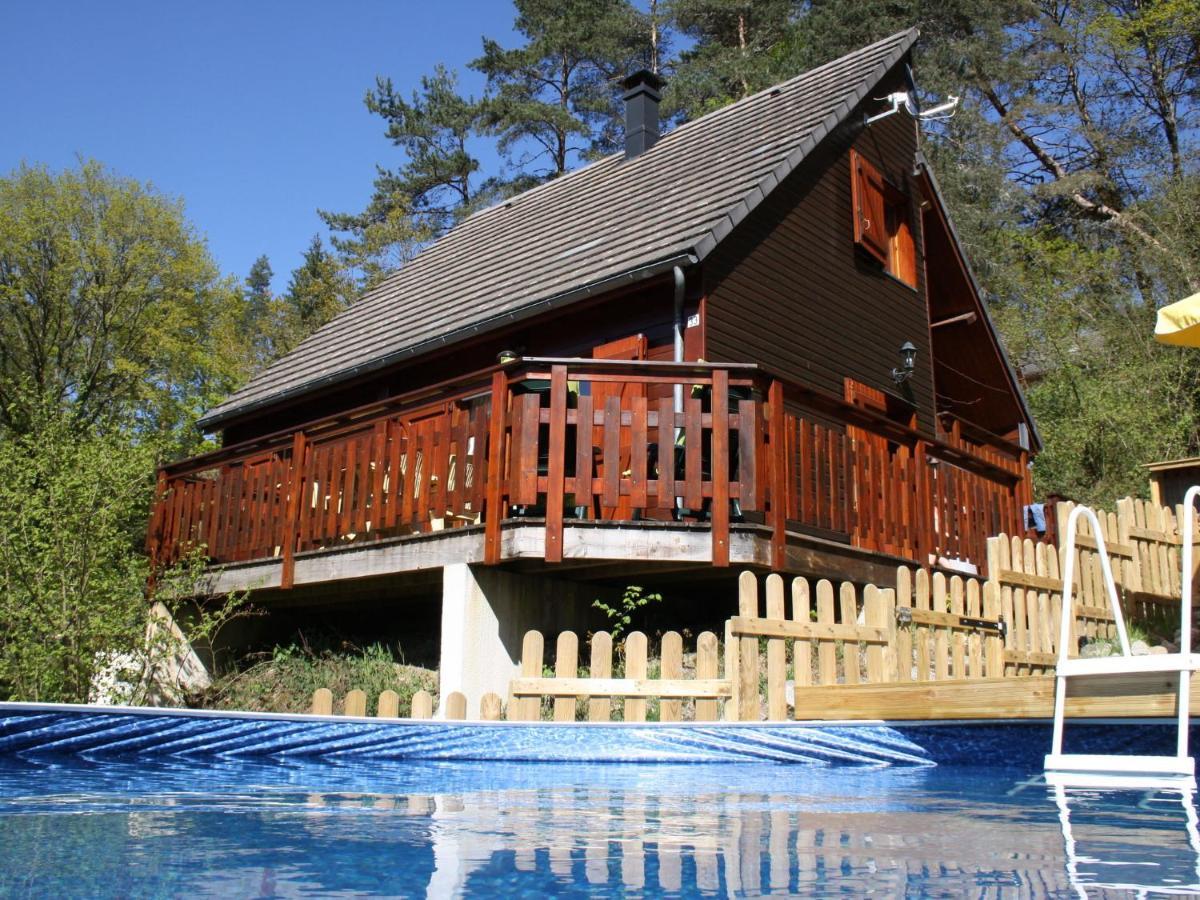 Pretty Chalet In Beaulieu With Private Pool Exterior photo