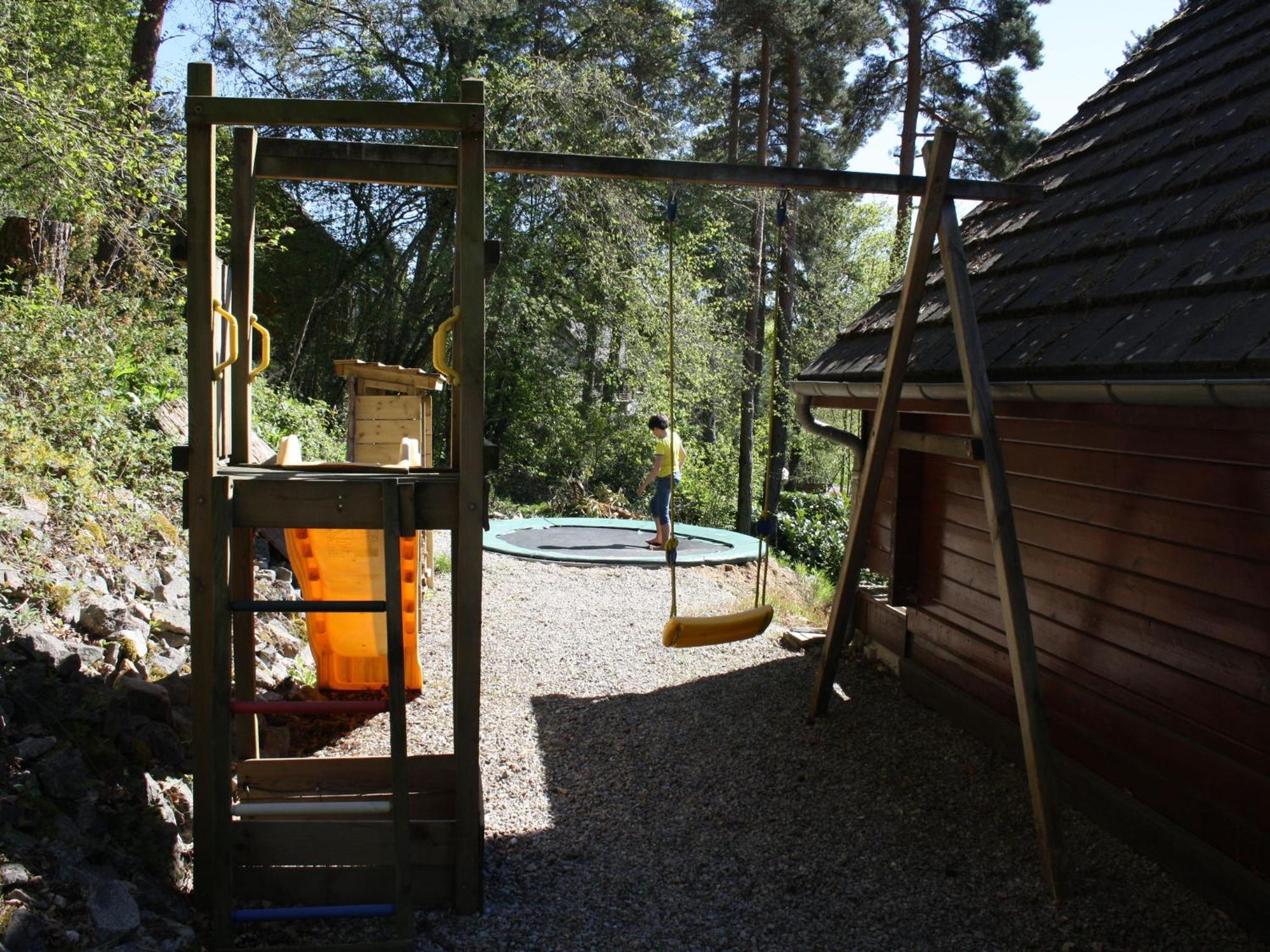 Pretty Chalet In Beaulieu With Private Pool Exterior photo